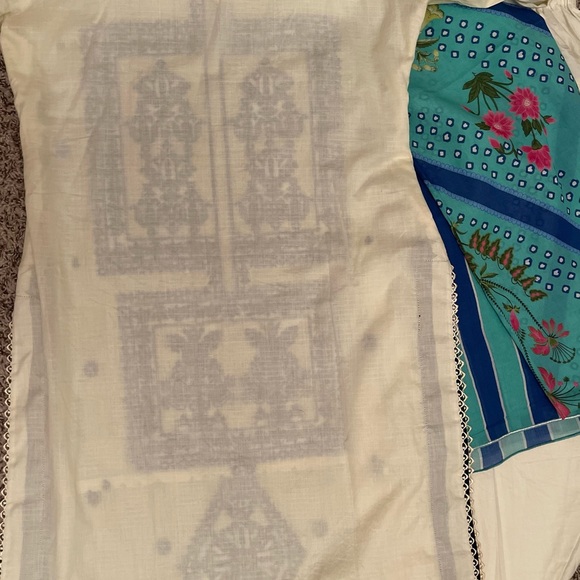 Zaha lawn 3 pc - Picture 2 of 3